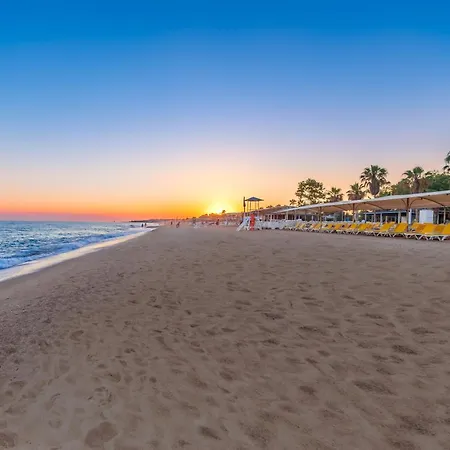 Asteria Collection ホテル シダ